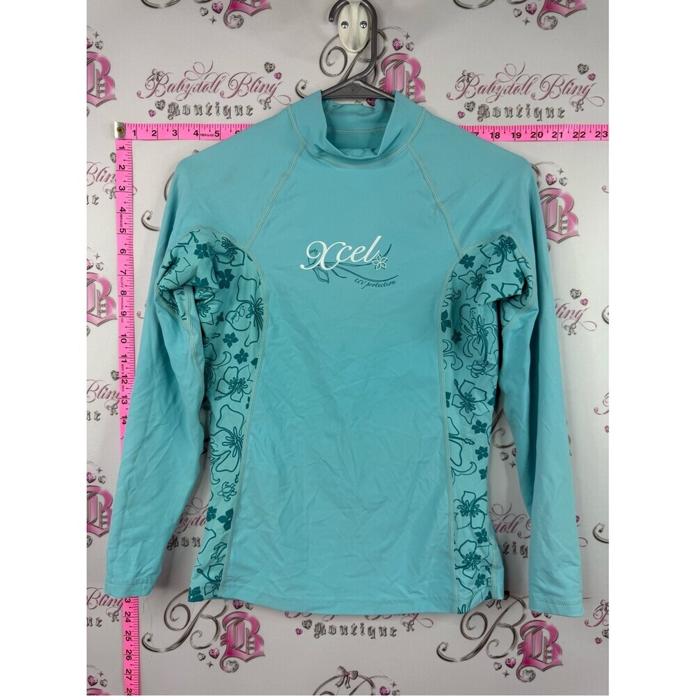 XCEL rash guard sun shirt swim Aqua Long-Sleeve Floral Rash Guard Swim Top